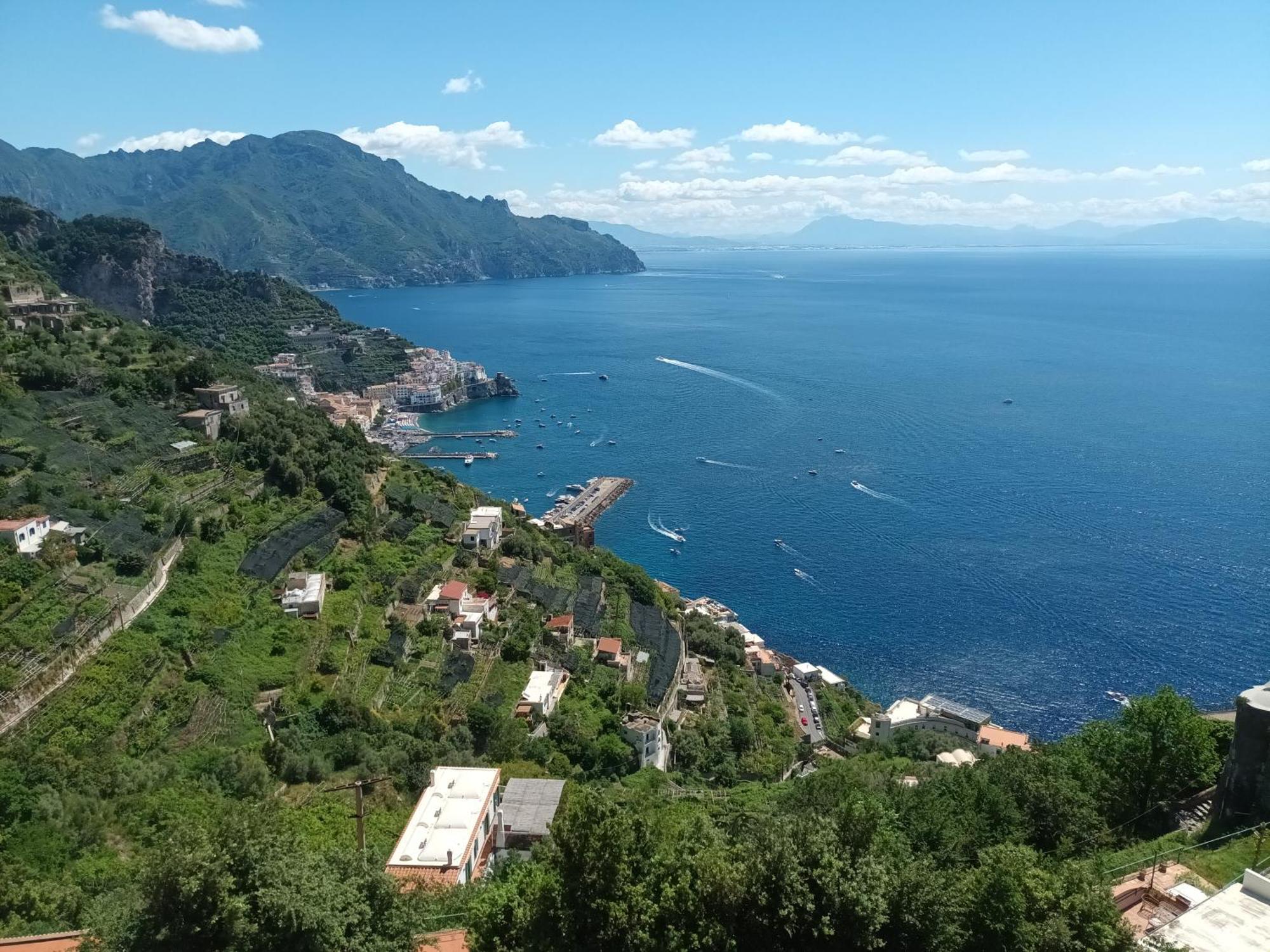 Casa Emi Lägenhet Amalfi Exteriör bild