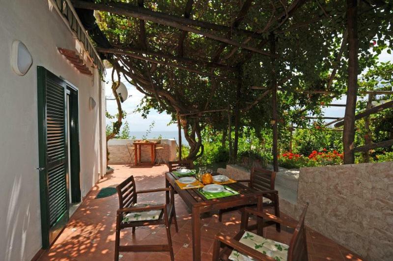 Casa Emi Lägenhet Amalfi Exteriör bild